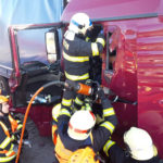 Dvě dopravní nehody a osm havarovaných kamionů na D2 u Brna FOTO: HZS JMK